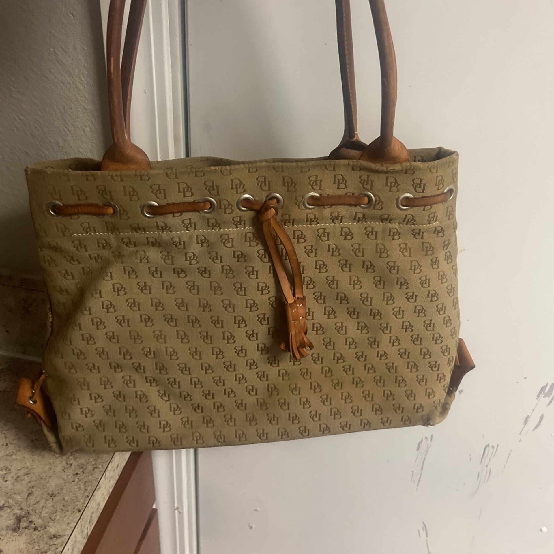 Vintage Dooney & Bourke (DB) Purse