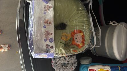 Boppy w/ extra cover