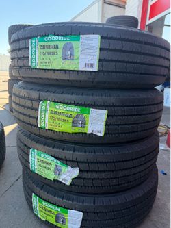 🚘🚨vendo set de llantas Lt 225 70 19.5 Groodride tires