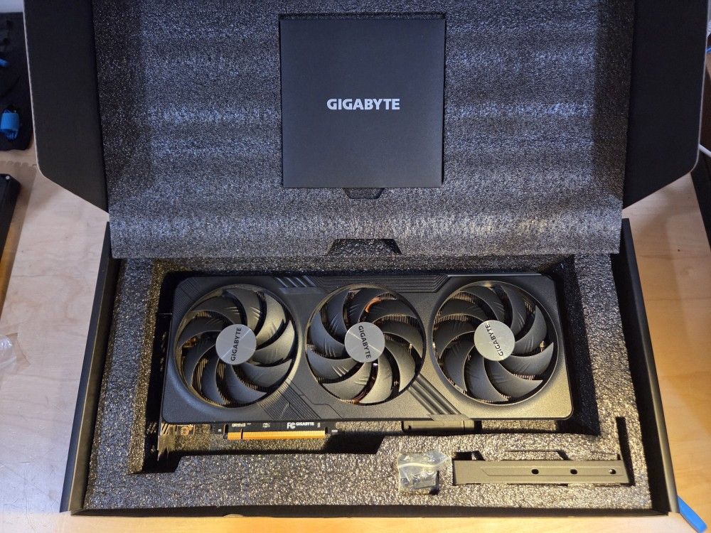Gigabyte RX 7900 XTX GAMING OC 24GB
