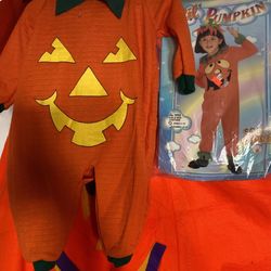 Pumpkin family costume/pretend play