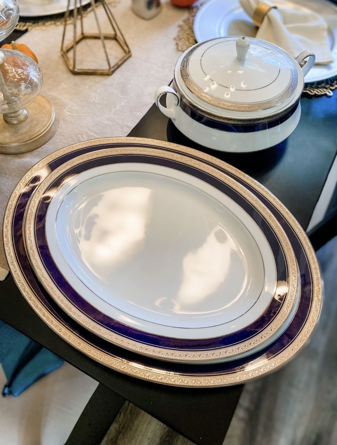 Noritake Crestwood Cobalt Platinum China Collection
