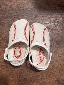 Kids'/Boys' Baseball Crocs, size 5