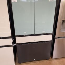 Refrigerator Samsung 36 Inch Wide Bespoke