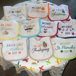 Holiday Bibs