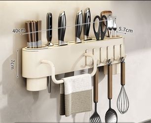 Wall-Mounted Kitchen Organizer Rack