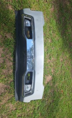 2019-2022 Chevy Silverado 1500 High Country White Front Bumper W/Fog Lights