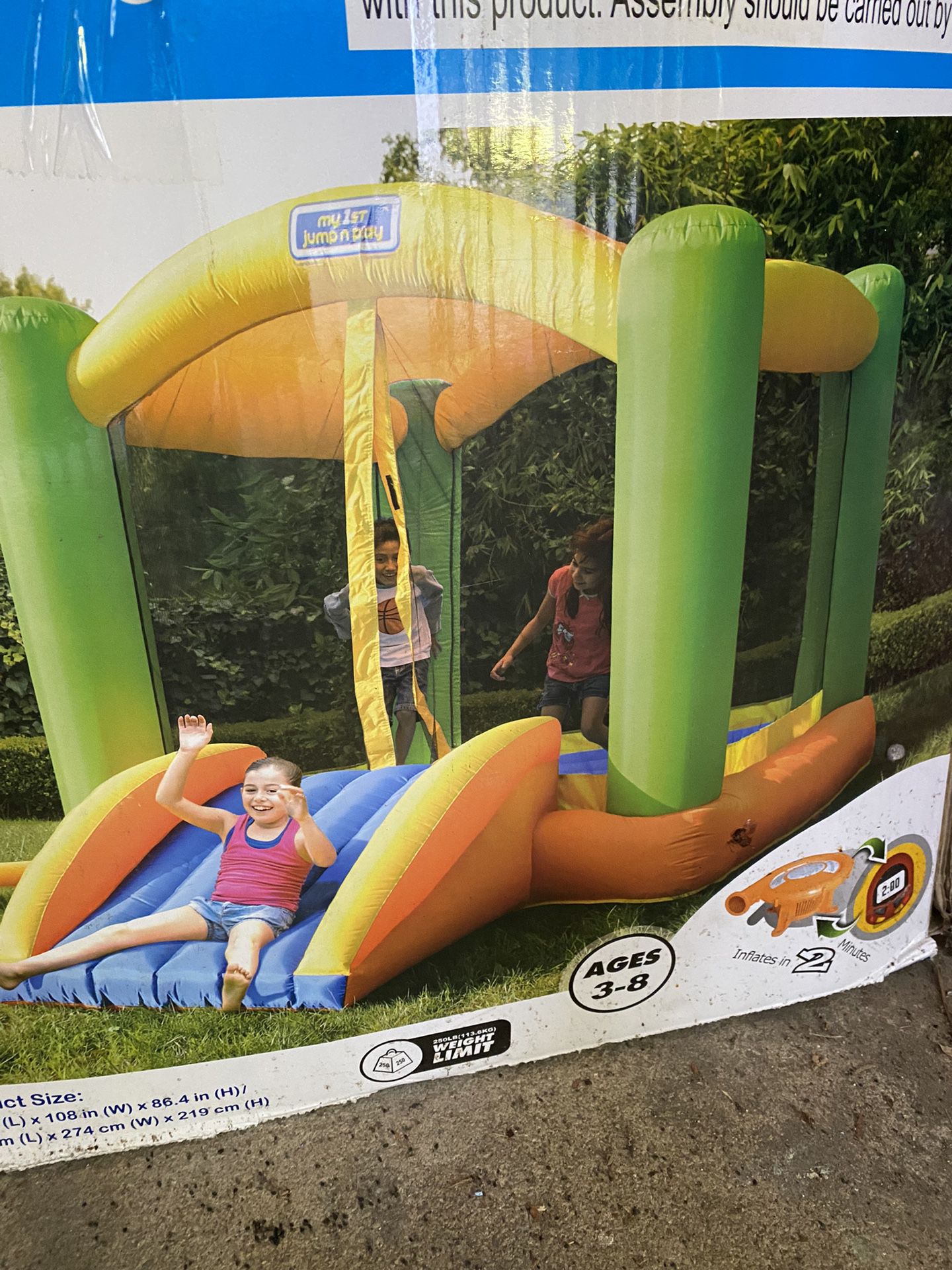 Inflatable (Kids 3-8 Years Old)