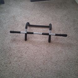 Pull Up Bar ( Have Two $10.00 Each)