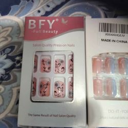 All Brand New Eyelashes 6 In Box All Lipstick And Lip Glosses Chapstick Different Flavors Hand Lotion All 1 Each