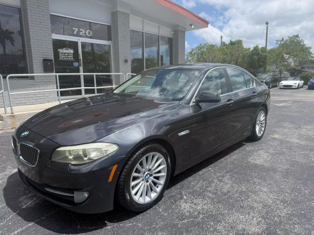 2013 BMW 5 Series
