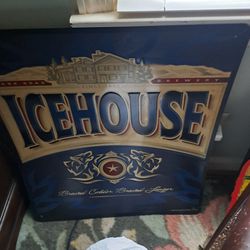 VINTAGE METAL SIGN