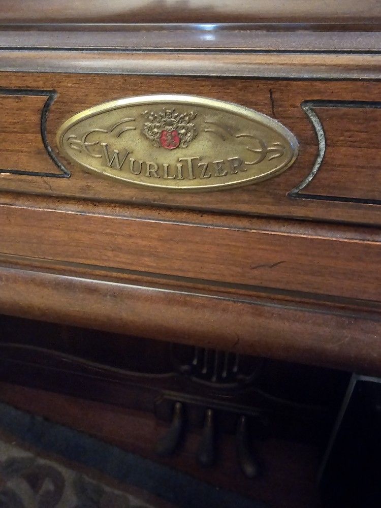 Wurlitzer Upright Piano
