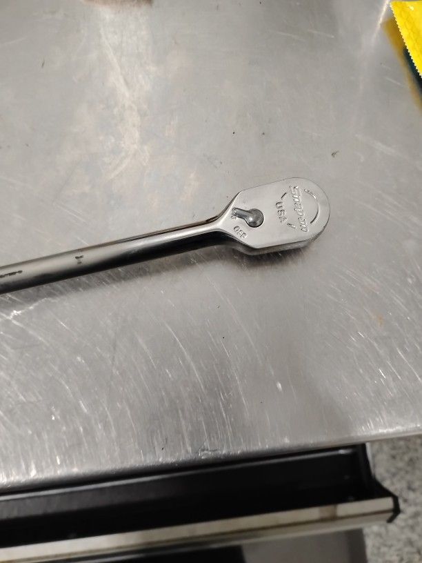 Long Snap On 3/8 Ratchet