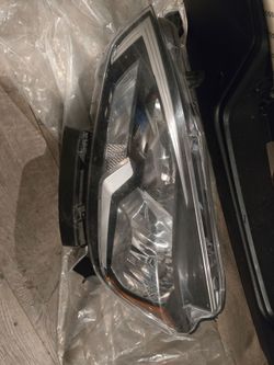 2016-2019 nissan sentra headlight
