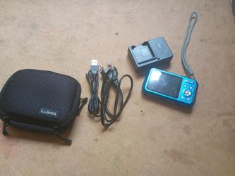 📷 Panasonic Lumix Digital Camera — $55 OBO
