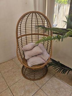 Rattan Rotating Wicker Egg Chair