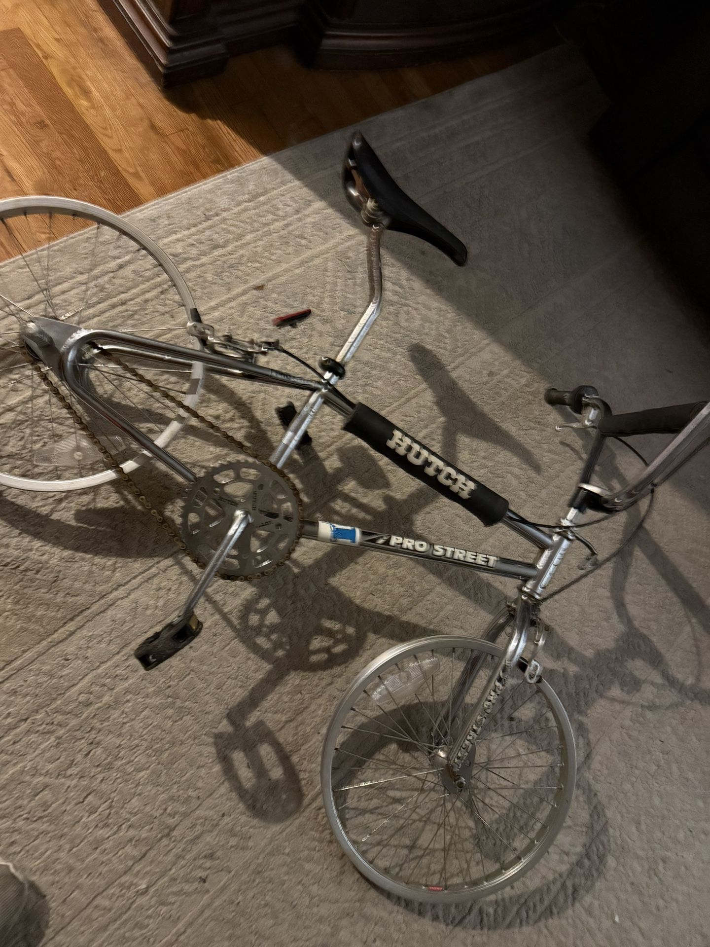 ——H U T C H—. 85