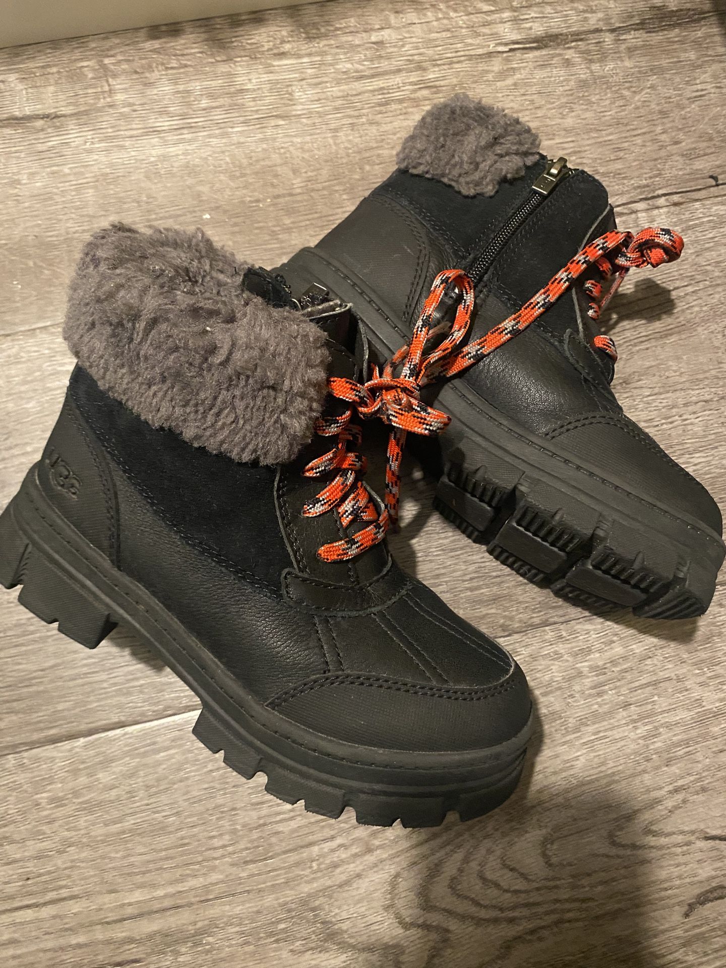 Kids Unisex UGG Boots