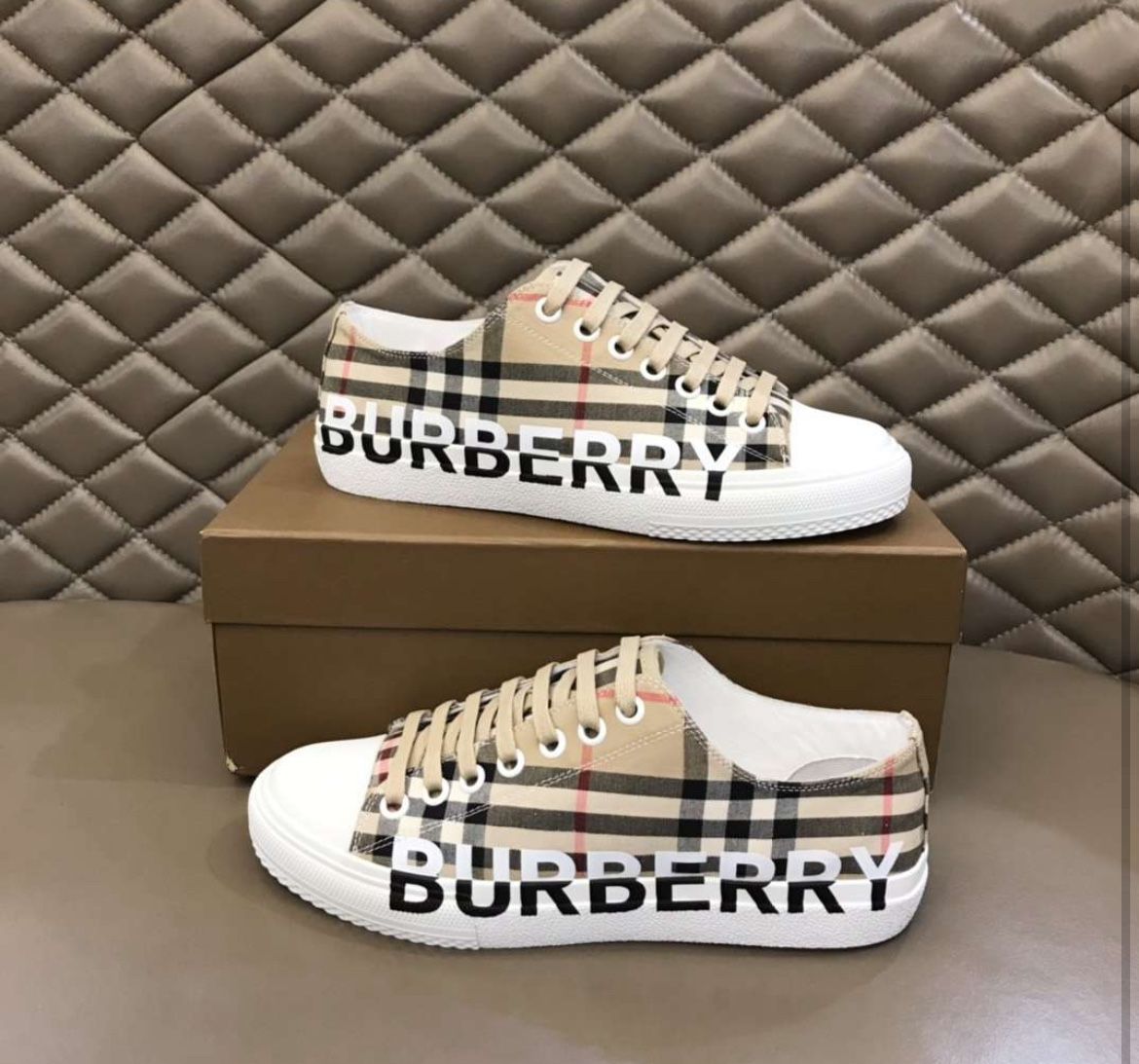 Burberry Shoes 