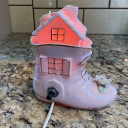 Vintage Pink Baby Shoe Nightlite