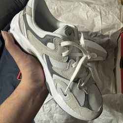AL8 Womens Nike for 50$