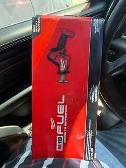 Milwaukee Reciprocating Saw (Tool-Only)