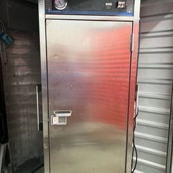 Restaurant cooler single door