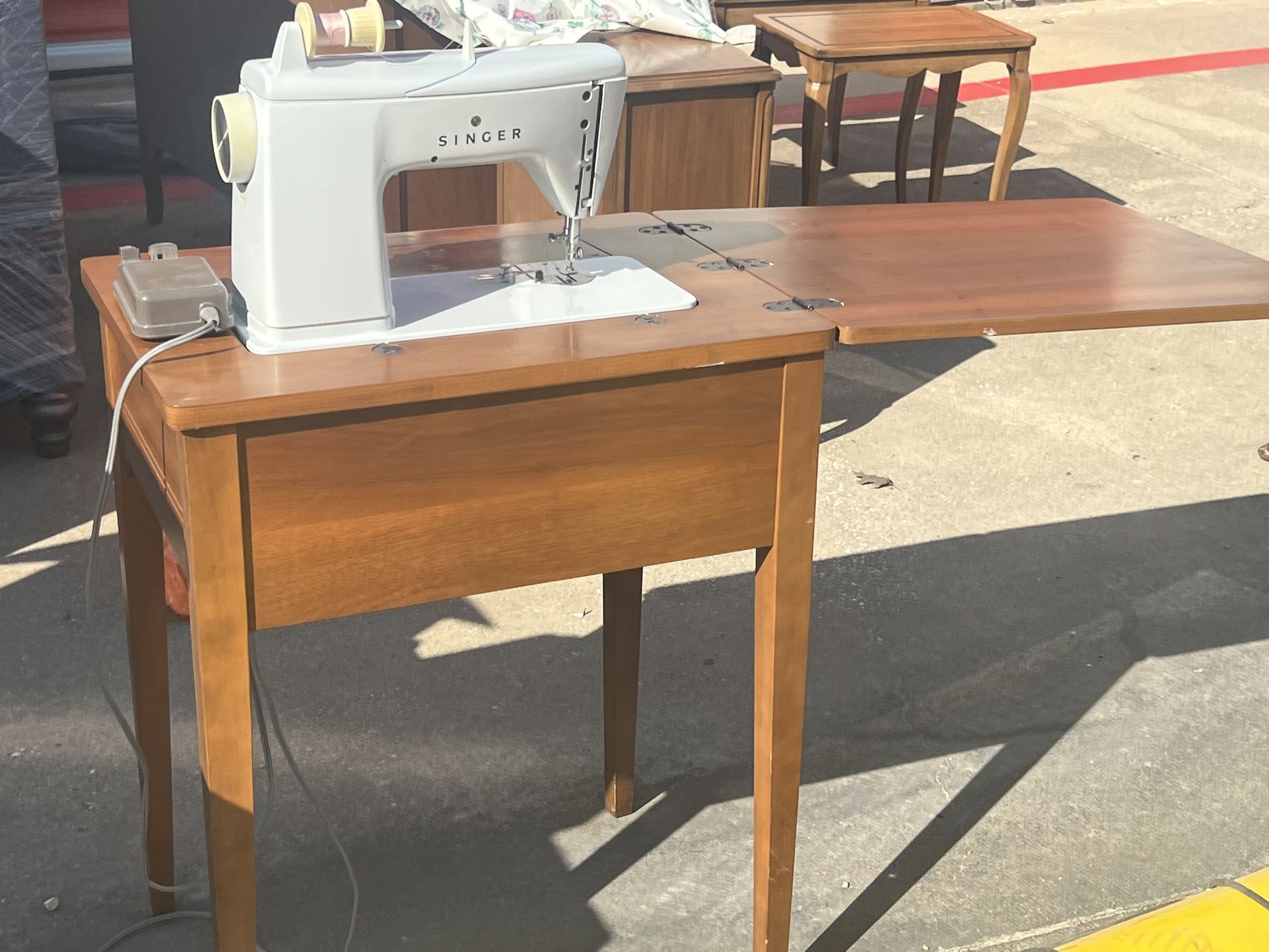 Singer Sewing Machine