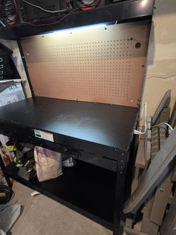 Used work bench with light and drawers