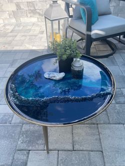 Side table ocean epoxy