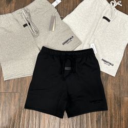 Essentials Shorts
