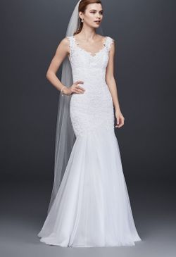 Beaded Venice Lace Trumpet Wedding Dress