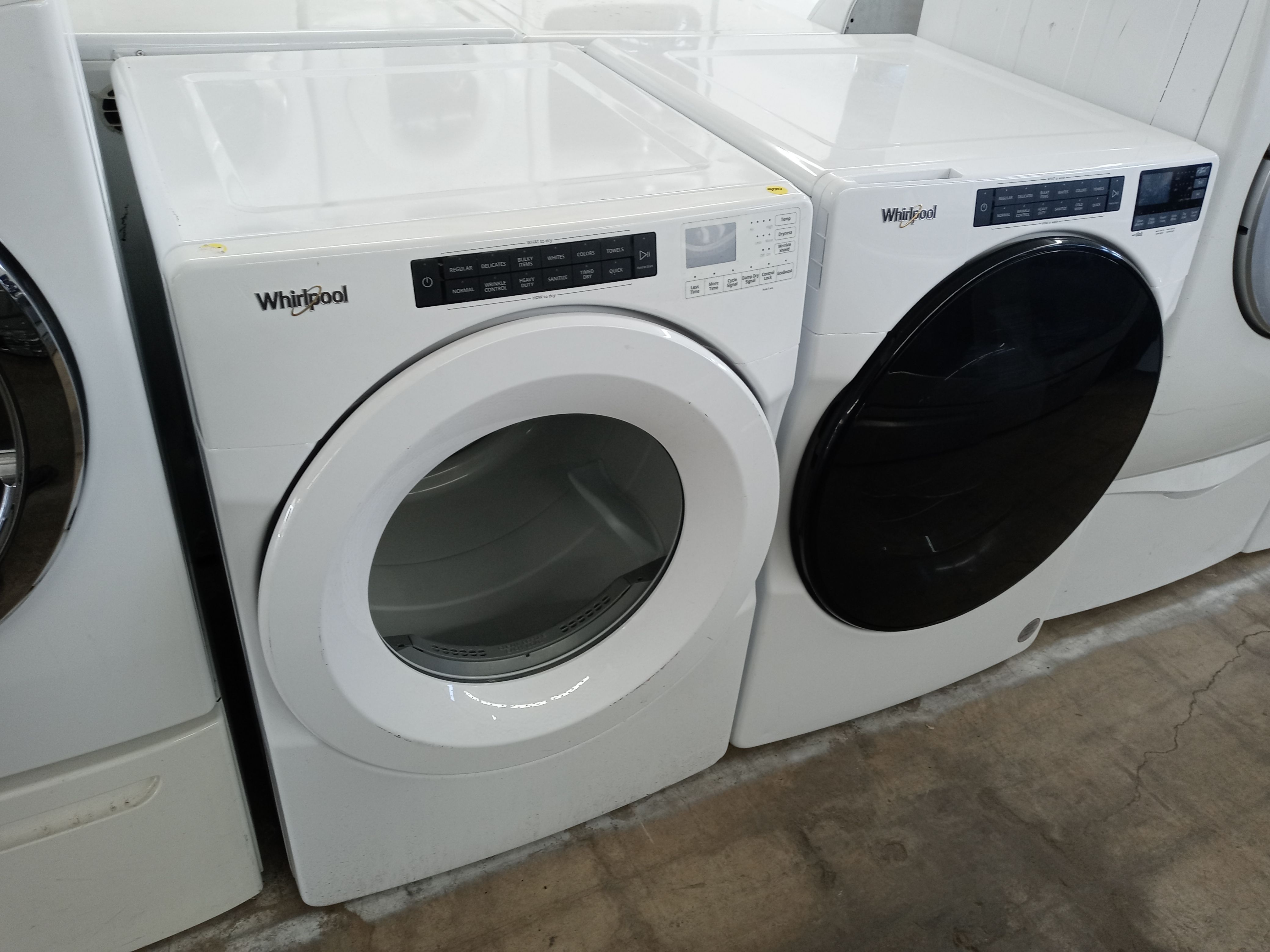 Whirlpool front load washer and dryer set - Free delivery