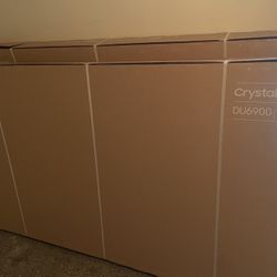Samsung 75” Crystal 4k Smart Tv