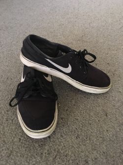 Nike Stefan Janoski shoes: size 10.5