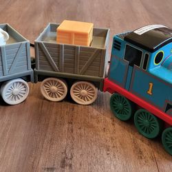 2006 Tomy Thomas The Train And Troublesome Trucks Pull Along Toy

