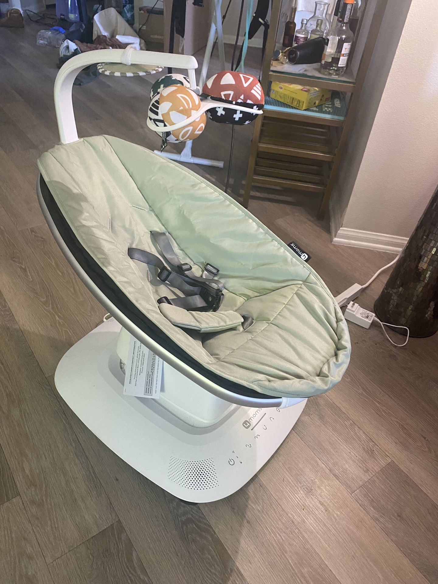 4moms MamaRoo Multi Motion Baby Swing