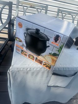 New Toastmaster Cauldron Slow Cooker