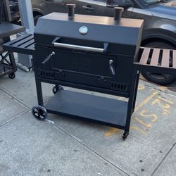 BBQ GRILL 