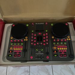 M-Audio Torq Xponent DJ Controller