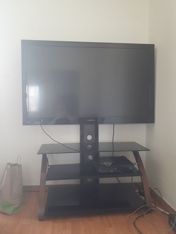 60 inch Insignia TV, not a smart TV for Sale in Los