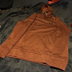 Burgundy Under Armour Hoodie Size Small