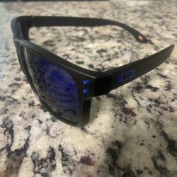 Oakley Sunglasses (Polarized)