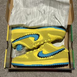 Nike SB Dunk Grateful Dead 