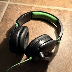 Brand New Turtle Beach Wired Gaming Headset With Mic (Xbox)
