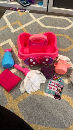 Minnie Mouse Cleaning Set