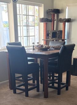 Dining room set