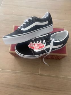 Tennis vans