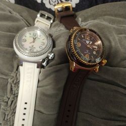 WOMAN'S WATCHES 